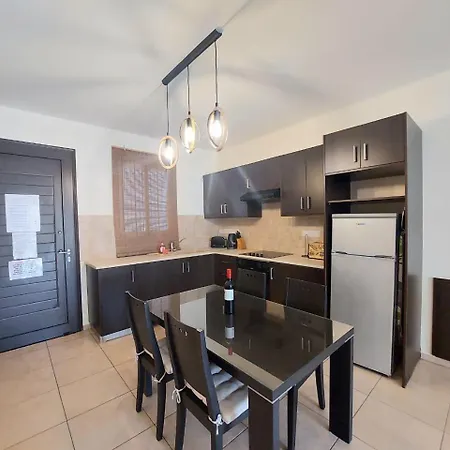 Mythical Sands - Aura