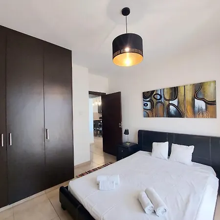 Mythical Sands - Aura Paralimni