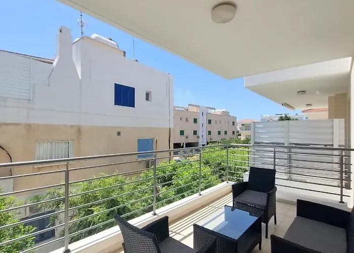 Mythical Sands - Aura Paralimni